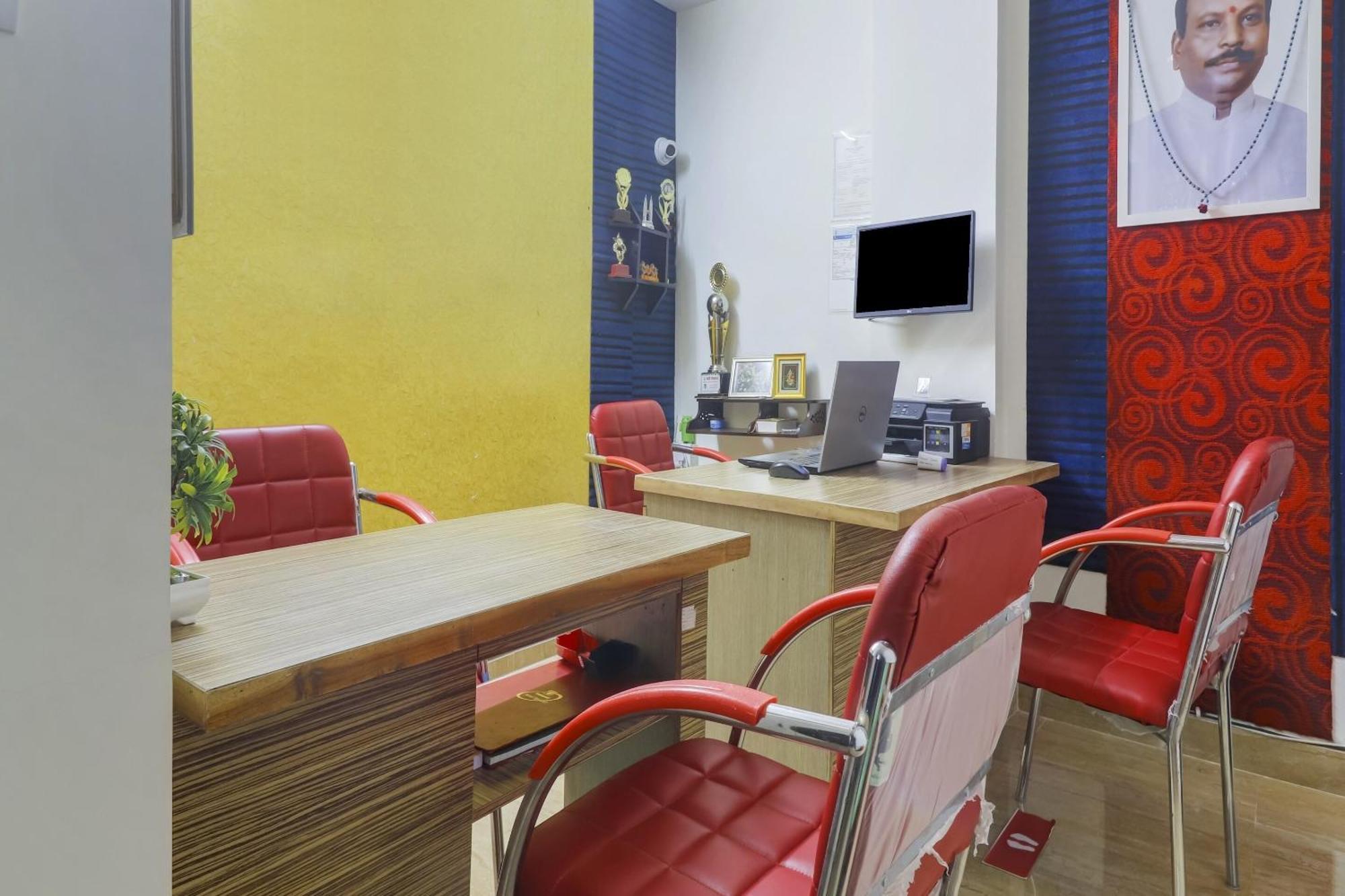 Super Hotel O Relax Grand Near Snow World Хидерабад Екстериор снимка